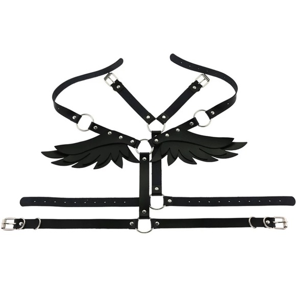 Black Harness O Ring Wings New